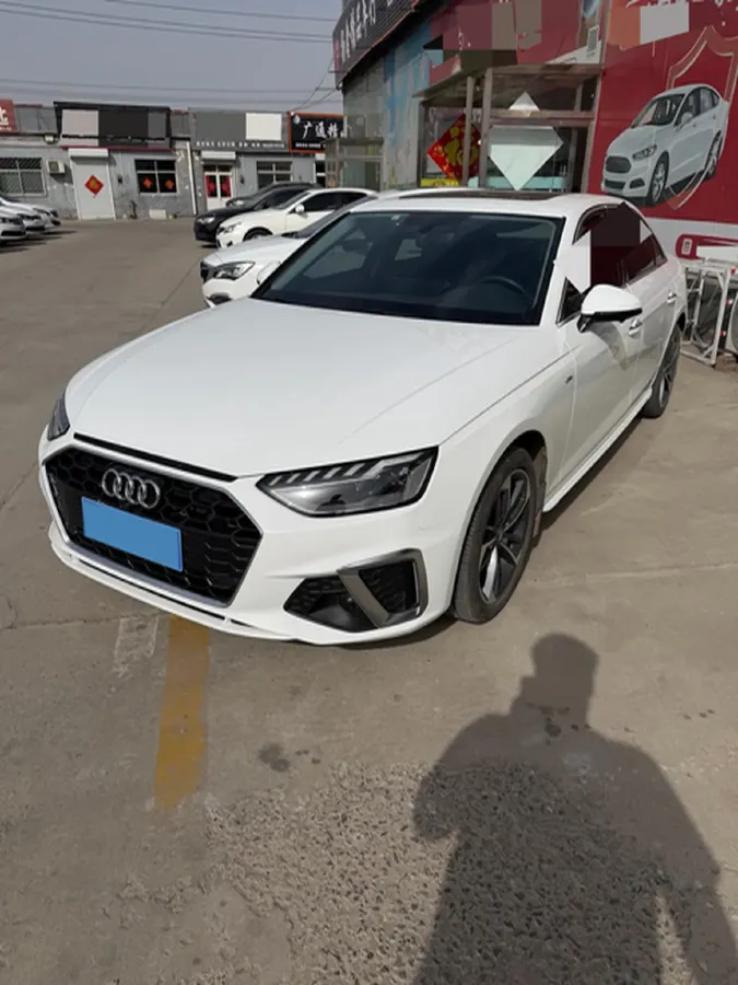 2020 Audi A4L 2.0T 190HP L4 7DCT,autocango,china used car exporter,china ev exporter,chinese used car exporter,chinese used ev exporter