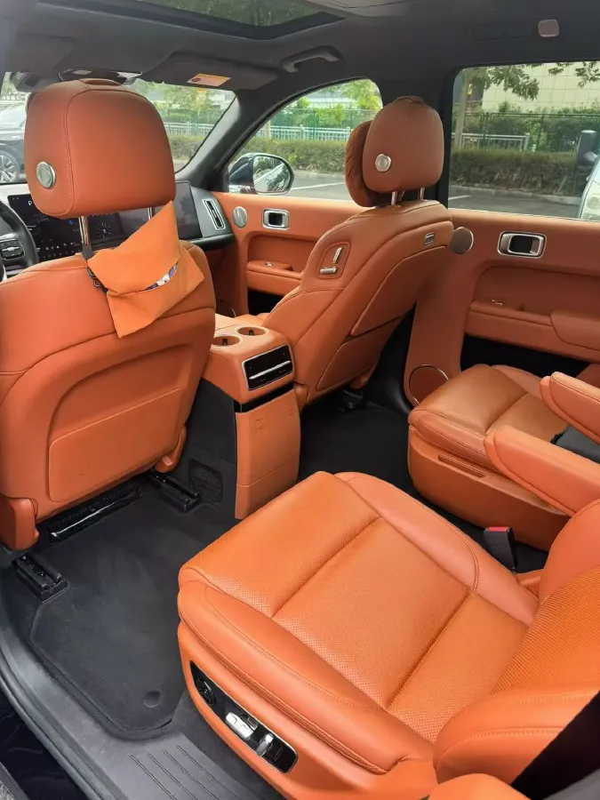 2023 Li L9 Range Extended 154HP REEV 42.6KWH,autocango,china used car exporter,china ev exporter,chinese used car exporter,chinese used ev exporter