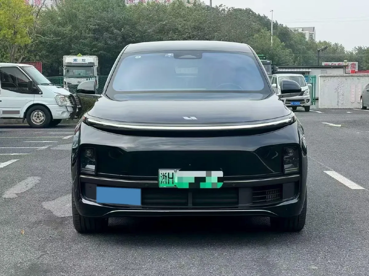 2023 Li L9 Range Extended 154HP REEV 42.6KWH,autocango,china used car exporter,china ev exporter,chinese used car exporter,chinese used ev exporter