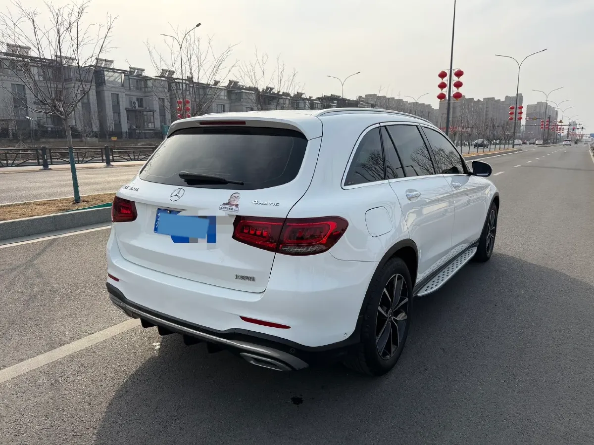 2021 Mercedes-Benz GLC Class 2.0T 258HP L4 9AT,autocango,china used car exporter,china ev exporter,chinese used car exporter,chinese used ev exporter
