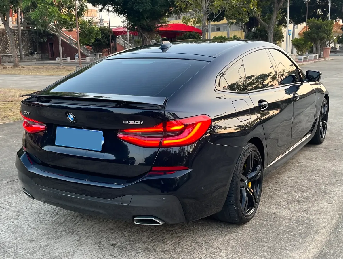 2021 BMW 6 Series GT 2.0T 258HP L4 8AT,autocango,china used car exporter,china ev exporter,chinese used car exporter,chinese used ev exporter