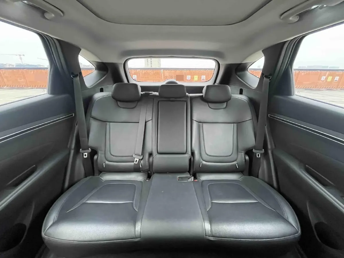 2021 Hyundai Tucson 1.5T 200HP L4 7DCT,autocango,china used car exporter,china ev exporter,chinese used car exporter,chinese used ev exporter