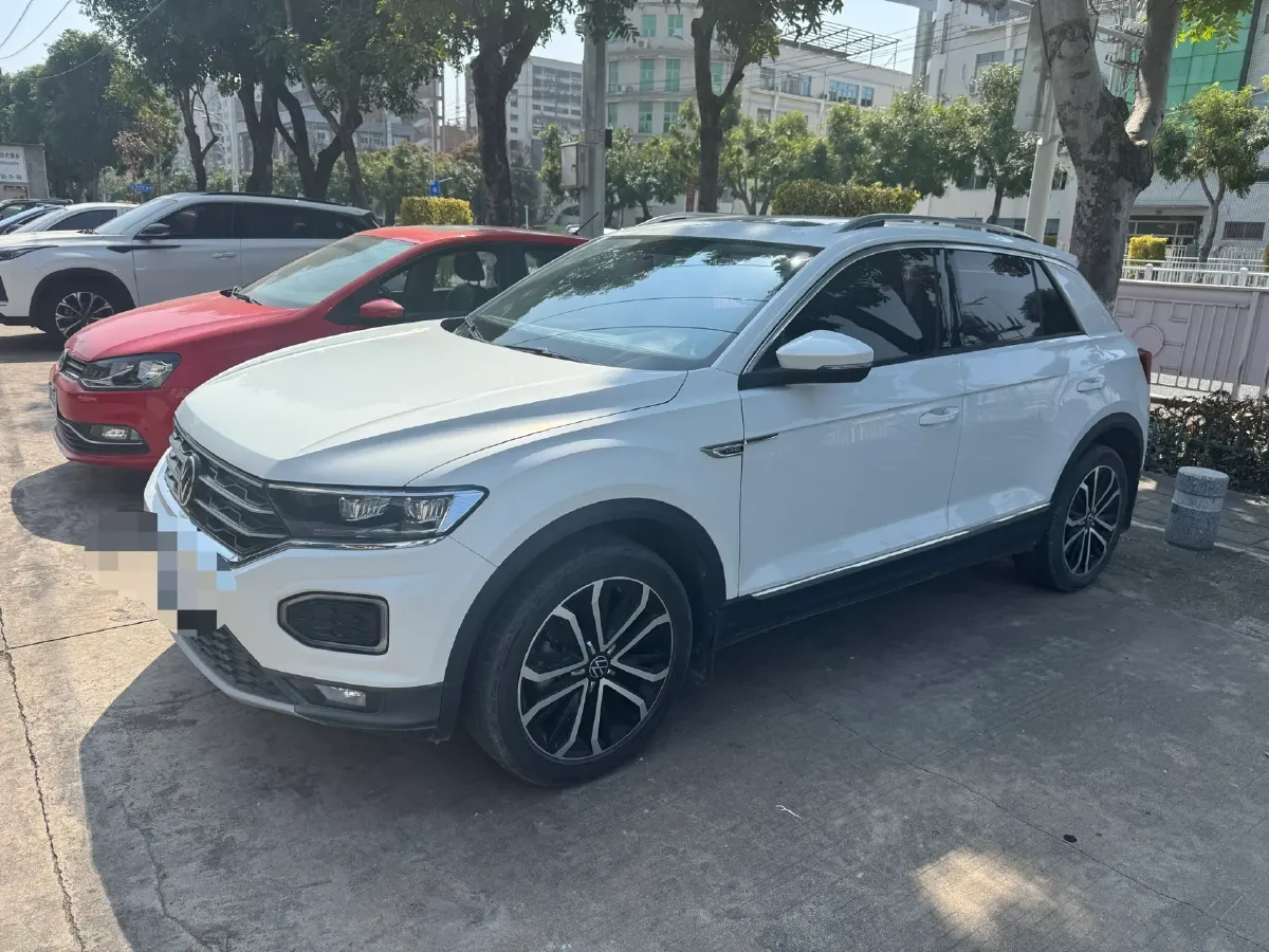 2021 Volkswagen T-Roc 1.4T 150HP L4 7DCT,autocango,china used car exporter,china ev exporter,chinese used car exporter,chinese used ev exporter