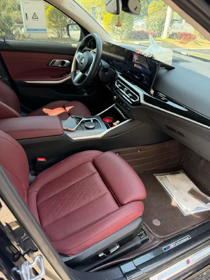 2024 BMW 3 Series 2.0T 184HP L4 8AT,autocango,china used car exporter,china ev exporter,chinese used car exporter,chinese used ev exporter