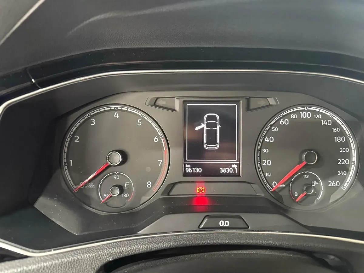 2019 Volkswagen T-Roc 1.4T 150HP L4 7DCT,autocango,china used car exporter,china ev exporter,chinese used car exporter,chinese used ev exporter