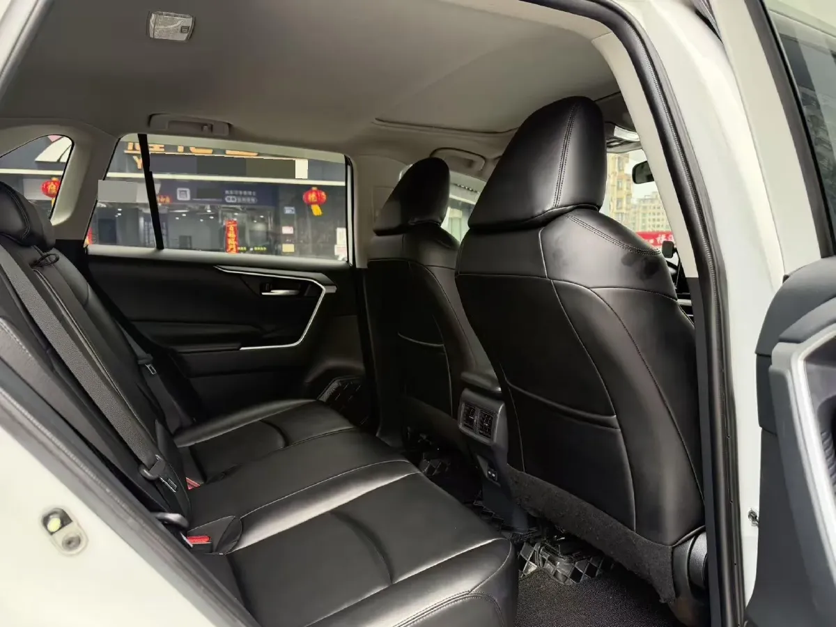 2022 Toyota RAV4 2.0L 171HP L4 CVT,autocango,china used car exporter,china ev exporter,chinese used car exporter,chinese used ev exporter