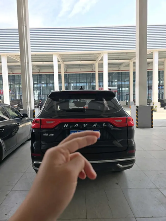 2021 Haval M6 1.5T 150HP L4 6MT,autocango,china used car exporter,china ev exporter,chinese used car exporter,chinese used ev exporter