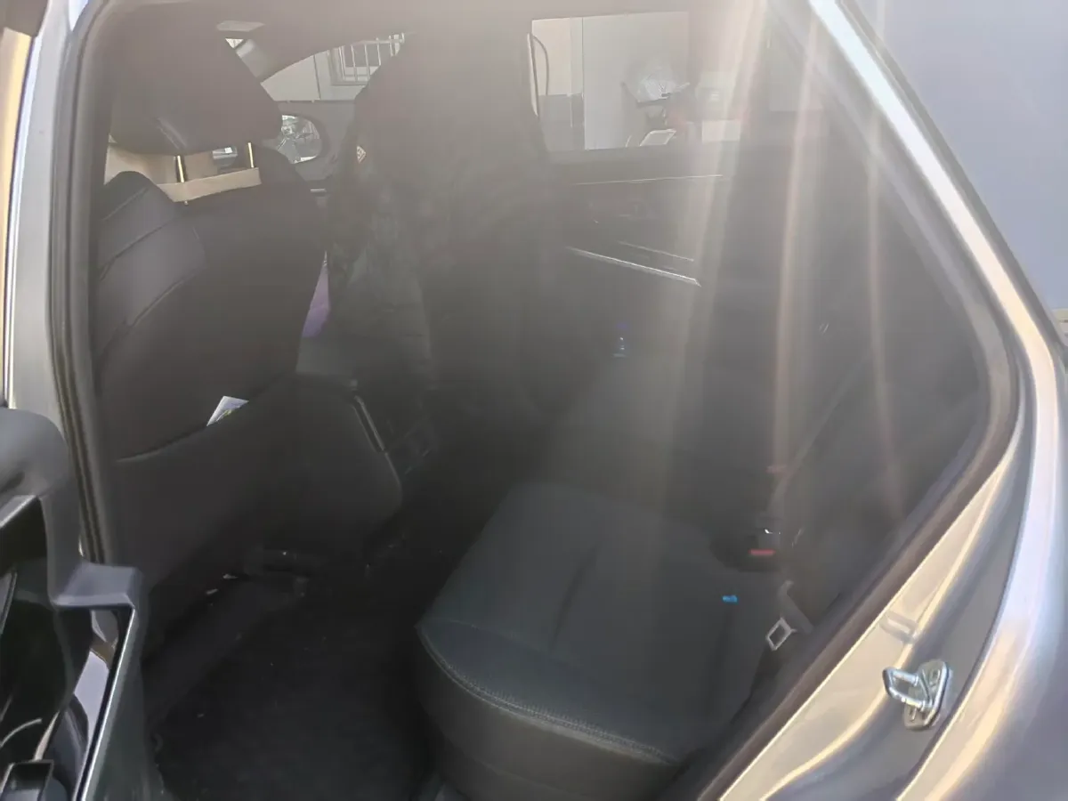 2022 Toyota bZ4X BEV 66.7KWH,autocango,china used car exporter,china ev exporter,chinese used car exporter,chinese used ev exporter