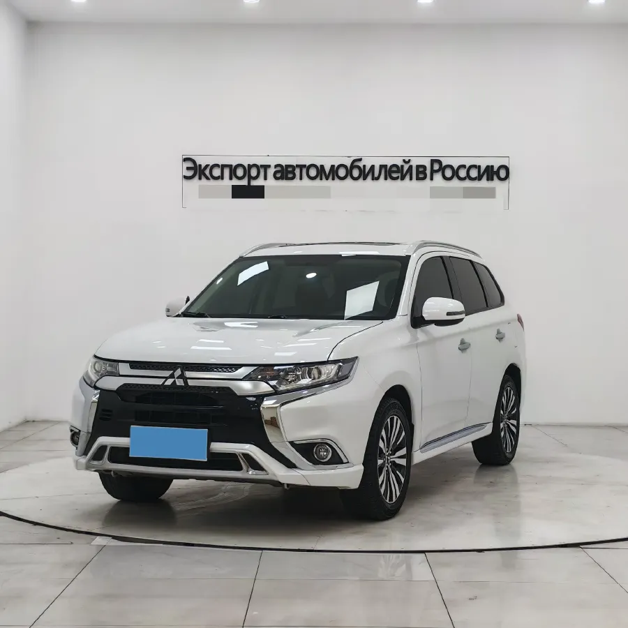2021 Mitsubishi Outlander 2.0L 166HP L4 CVT,autocango,china used car exporter,china ev exporter,chinese used car exporter,chinese used ev exporter