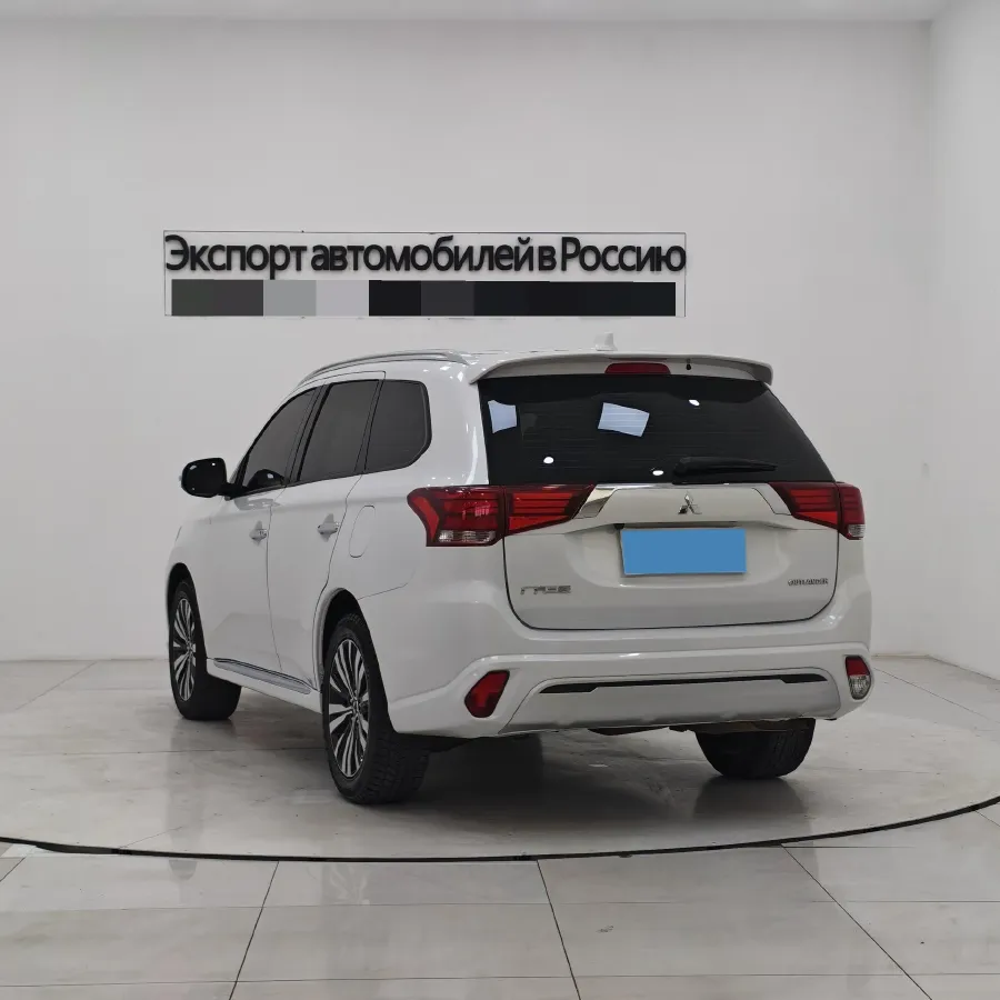 2021 Mitsubishi Outlander 2.0L 166HP L4 CVT,autocango,china used car exporter,china ev exporter,chinese used car exporter,chinese used ev exporter