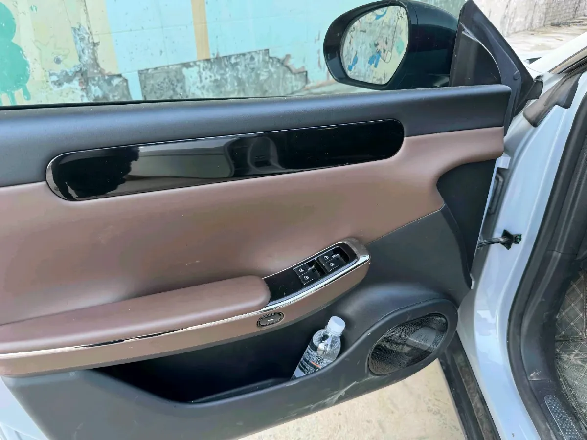 2023 Leapmotor C01 1.5L 95HP L4 REEV 43.7KWH,autocango,china used car exporter,china ev exporter,chinese used car exporter,chinese used ev exporter