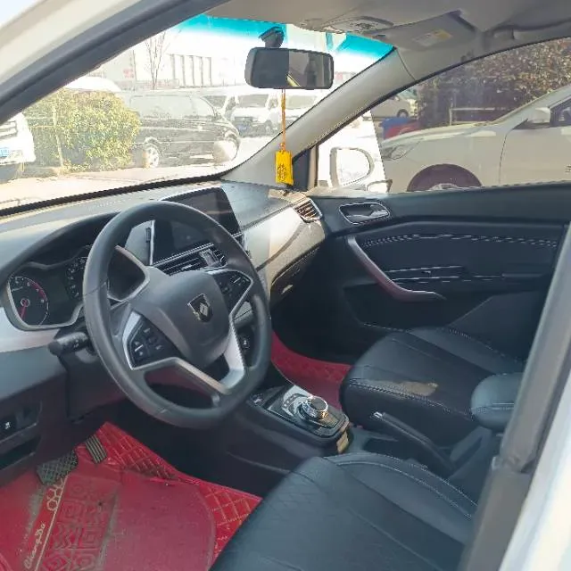 2018 BaoJun 360 1.5L 112HP L4 6MT,autocango,china used car exporter,china ev exporter,chinese used car exporter,chinese used ev exporter