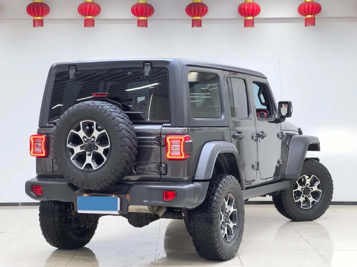 2021 Jeep Wrangler 2.0T 266HP L4 8AT,autocango,china used car exporter,china ev exporter,chinese used car exporter,chinese used ev exporter