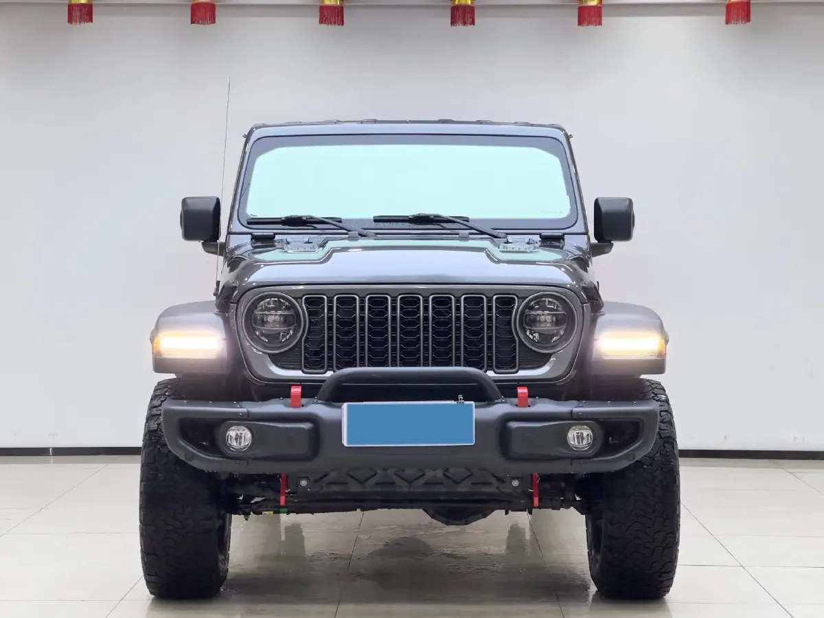 2021 Jeep Wrangler 2.0T 266HP L4 8AT,autocango,china used car exporter,china ev exporter,chinese used car exporter,chinese used ev exporter