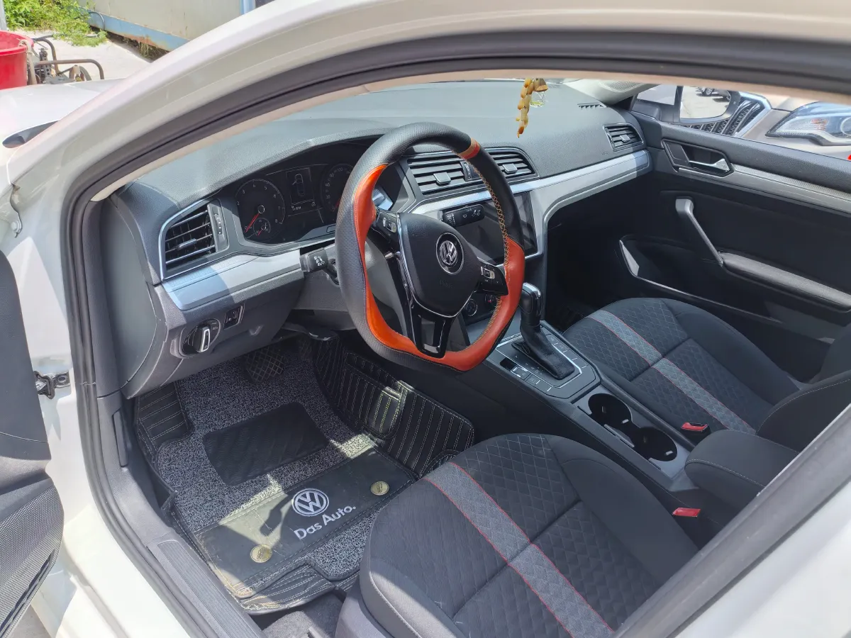 2019 Volkswagen Lamando 1.4T 131HP L4 7DCT,autocango,china used car exporter,china ev exporter,chinese used car exporter,chinese used ev exporter