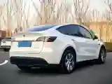 2021 Tesla Model Y BEV 60KWH