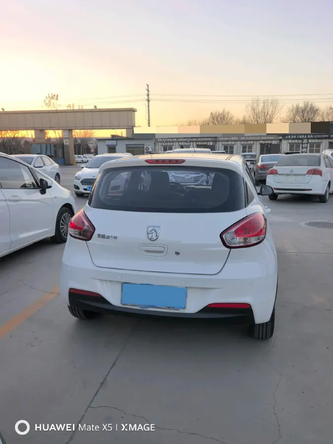 2020 BaoJun 310 1.2L 80HP L4 5MT,autocango,china used car exporter,china ev exporter,chinese used car exporter,chinese used ev exporter