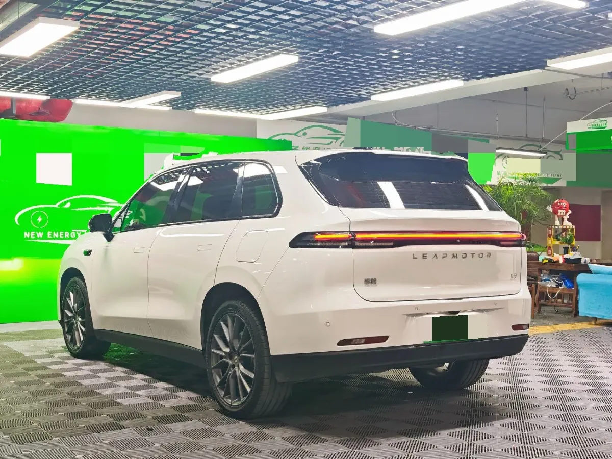 2024 Leapmotor C10 1.5L 95HP L4 REEV 28.4KWH,autocango,china used car exporter,china ev exporter,chinese used car exporter,chinese used ev exporter