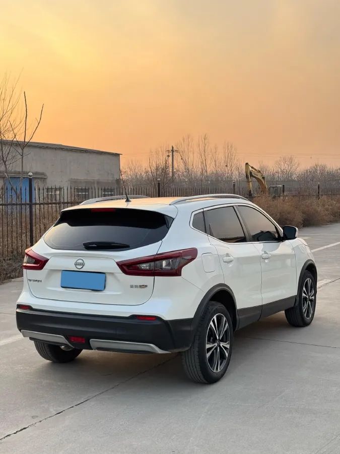 2025 Nissan Qashqai 2.0L 151HP L4 CVT,autocango,china used car exporter,china ev exporter,chinese used car exporter,chinese used ev exporter