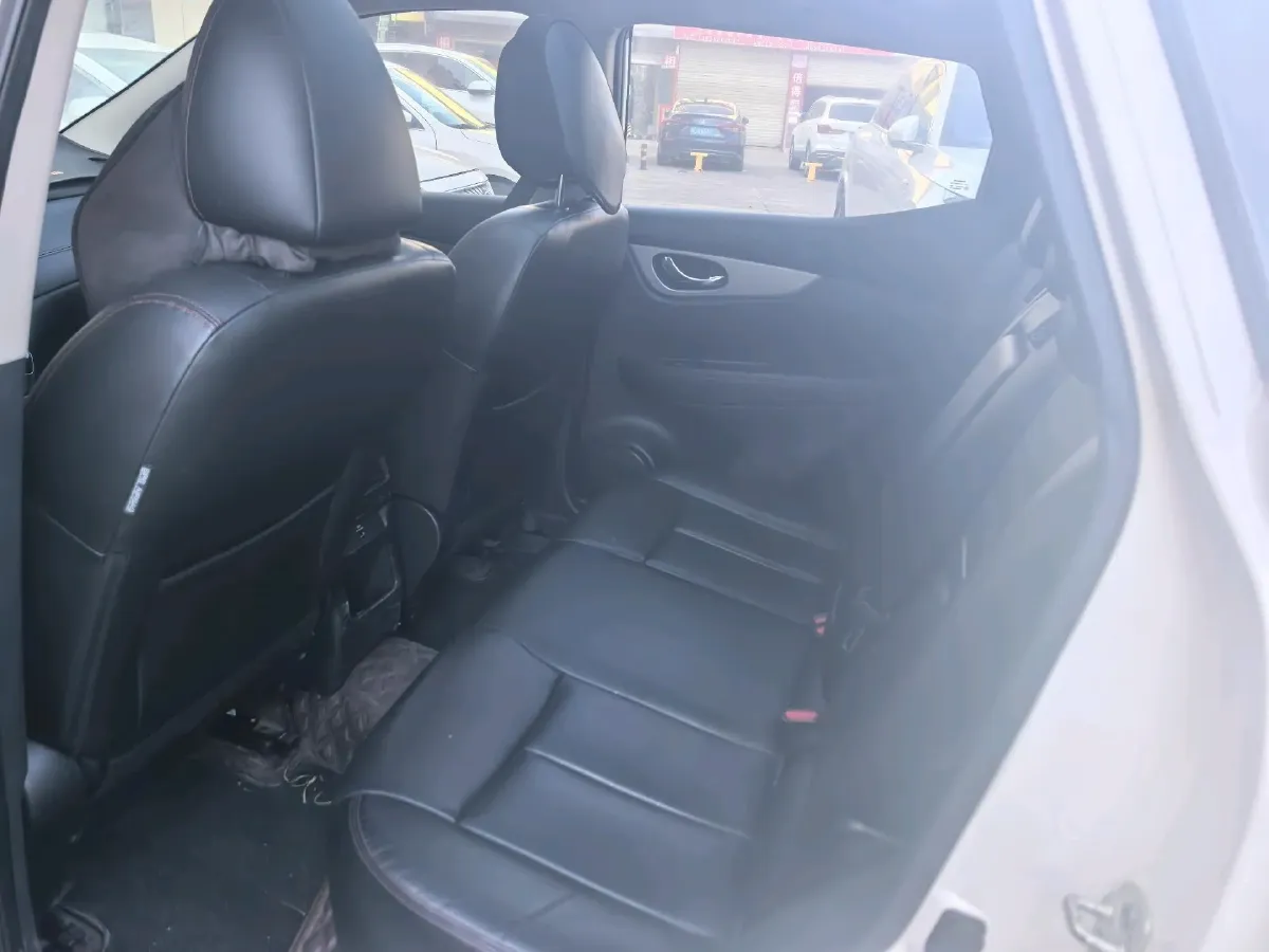 2021 Nissan Qashqai 2.0L 151HP L4 CVT,autocango,china used car exporter,china ev exporter,chinese used car exporter,chinese used ev exporter