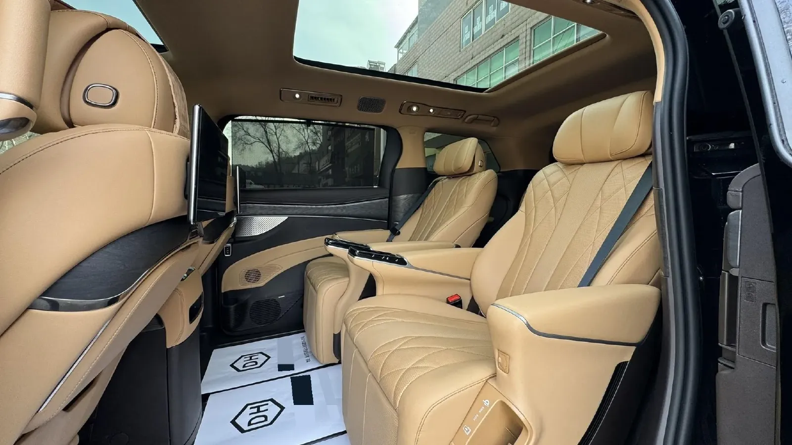 2025 Denza D9 BEV 103KWH,autocango,china used car exporter,china ev exporter,chinese used car exporter,chinese used ev exporter