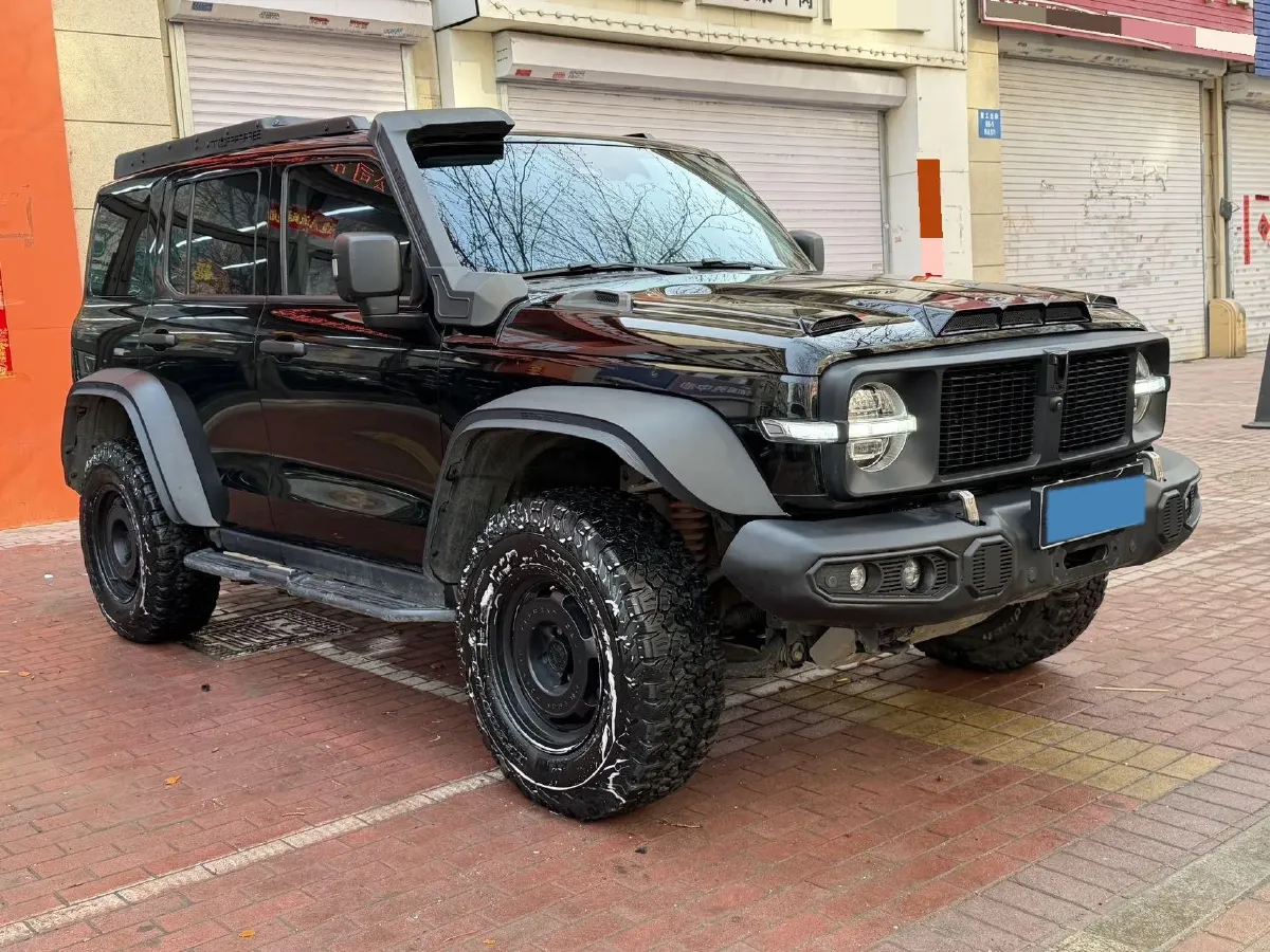 2023 Tank 300 2.0T 227HP L4 8AT,autocango,china used car exporter,china ev exporter,chinese used car exporter,chinese used ev exporter