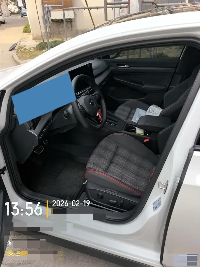 2025 Volkswagen GolfGTI 2.0T 220HP L4 7DCT,autocango,china used car exporter,china ev exporter,chinese used car exporter,chinese used ev exporter