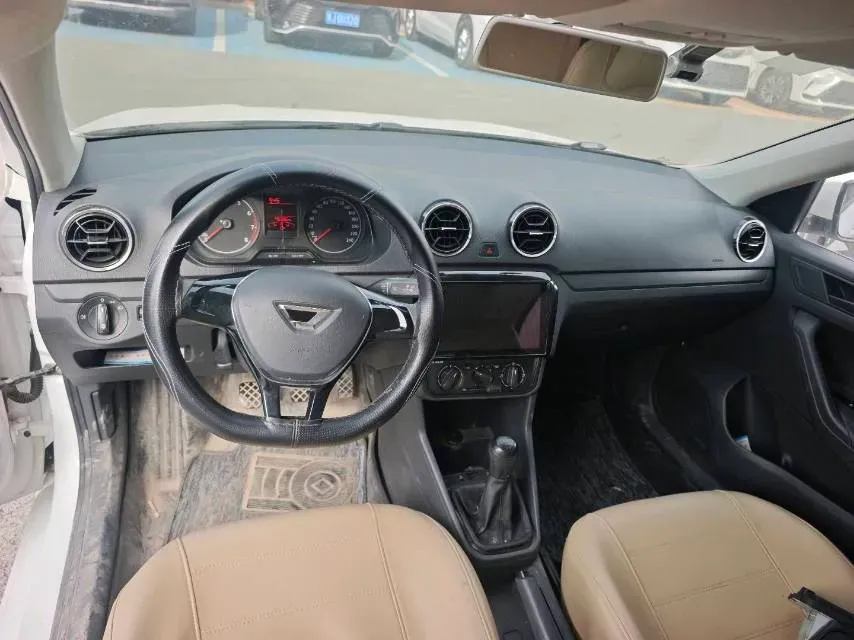 2019 Jetta VA3 1.5L 112HP L4 5MT,autocango,china used car exporter,china ev exporter,chinese used car exporter,chinese used ev exporter