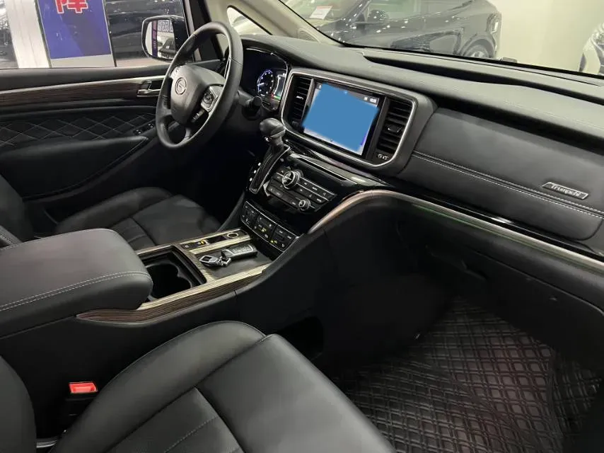 2020 GAC Trumpchi M8 2.0T 252HP L4 8AT,autocango,china used car exporter,china ev exporter,chinese used car exporter,chinese used ev exporter