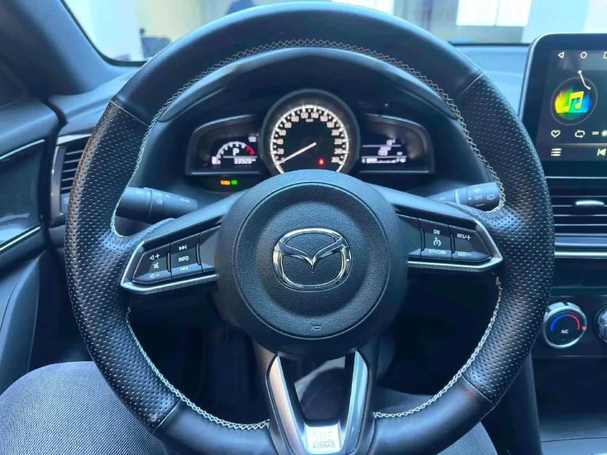 2021 Mazda CX-4 2.0L 158HP L4 6AT,autocango,china used car exporter,china ev exporter,chinese used car exporter,chinese used ev exporter