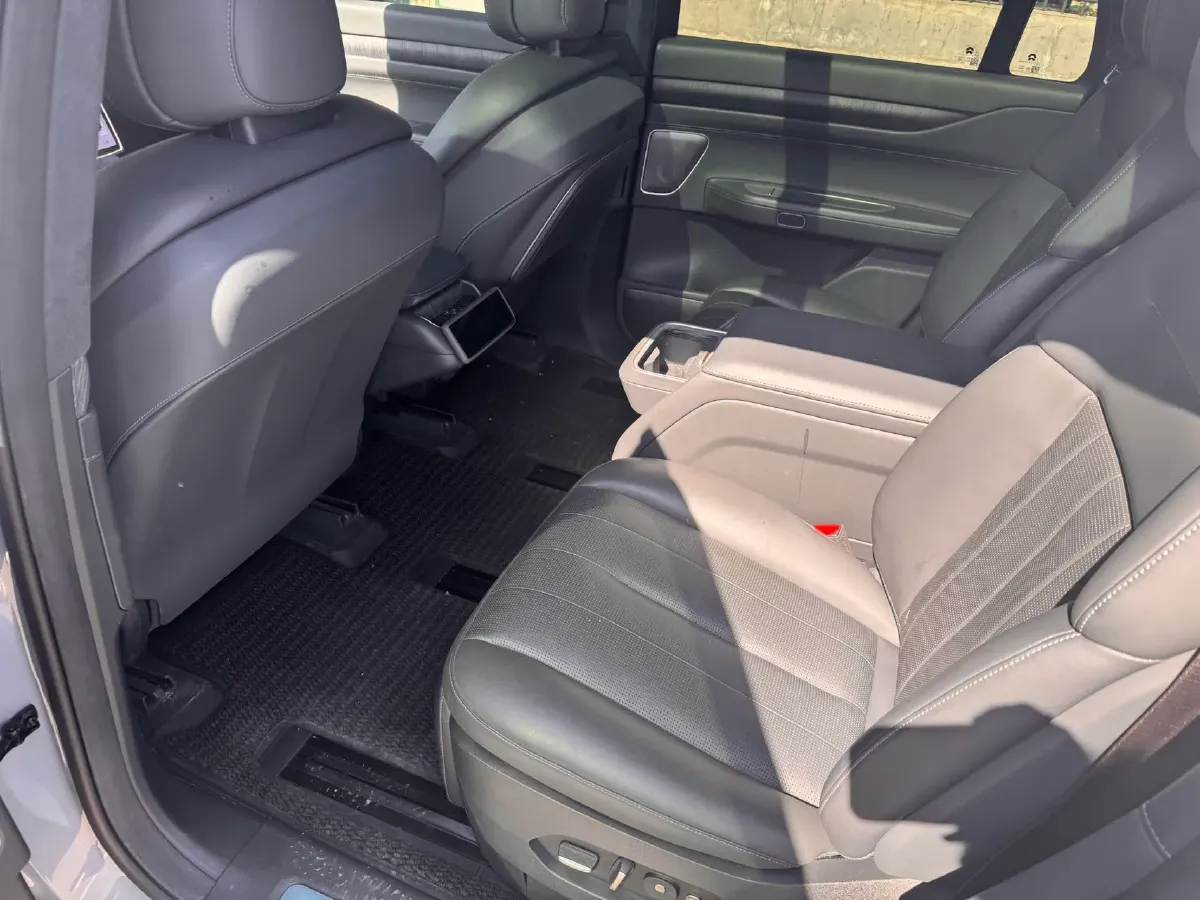 2023 NIO EC7 BEV 100KWH,autocango,china used car exporter,china ev exporter,chinese used car exporter,chinese used ev exporter