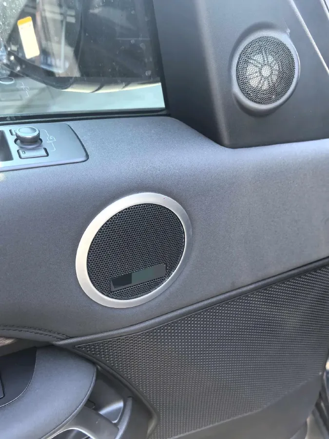 2018 Land Rover Discovery 3.0T 340HP V6 8AT,autocango,china used car exporter,china ev exporter,chinese used car exporter,chinese used ev exporter