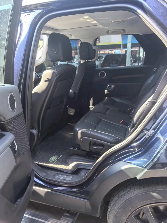 2018 Land Rover Discovery 3.0T 340HP V6 8AT,autocango,china used car exporter,china ev exporter,chinese used car exporter,chinese used ev exporter