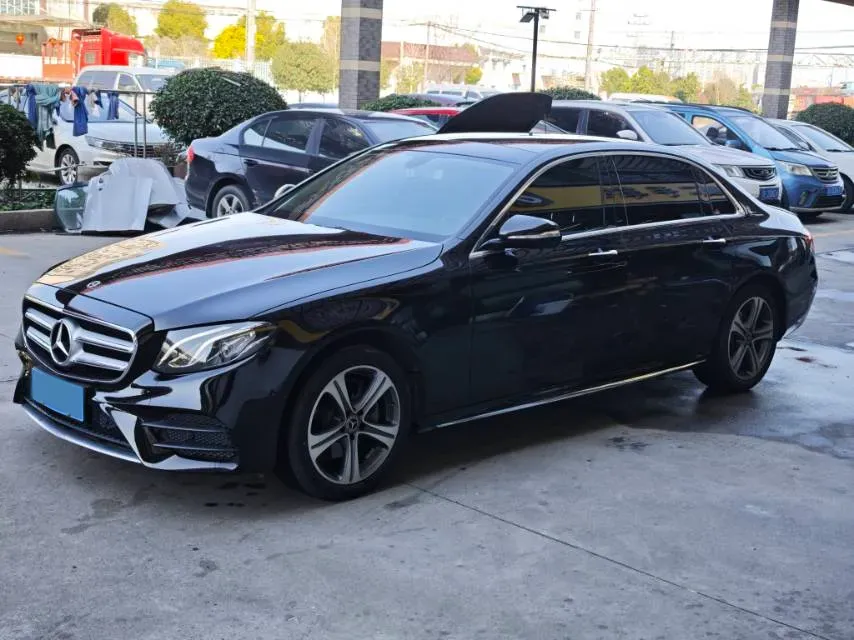 2020 Mercedes-Benz E Class 1.5T 184HP L4 9AT,autocango,china used car exporter,china ev exporter,chinese used car exporter,chinese used ev exporter