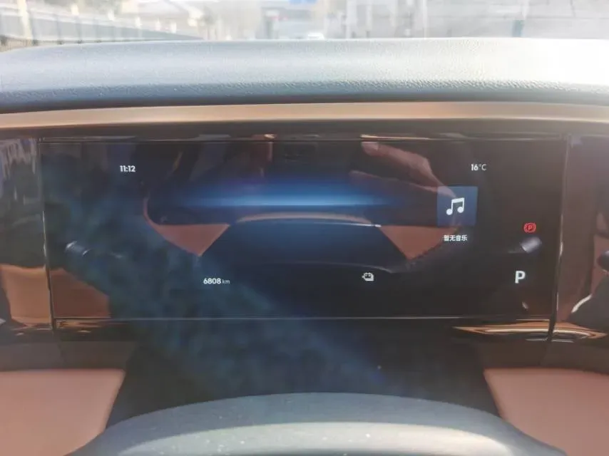 2025 Geely Galaxy L7 1.5L 112HP L4 1DHT PHEV 18.4KWH,autocango,china used car exporter,china ev exporter,chinese used car exporter,chinese used ev exporter