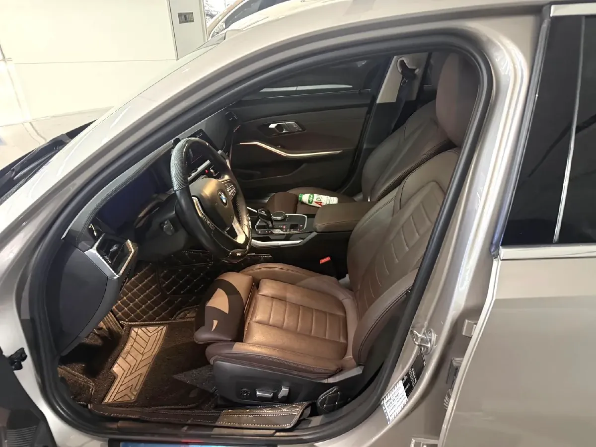 2020 BMW 3 Series 2.0T 184HP L4 8AT,autocango,china used car exporter,china ev exporter,chinese used car exporter,chinese used ev exporter