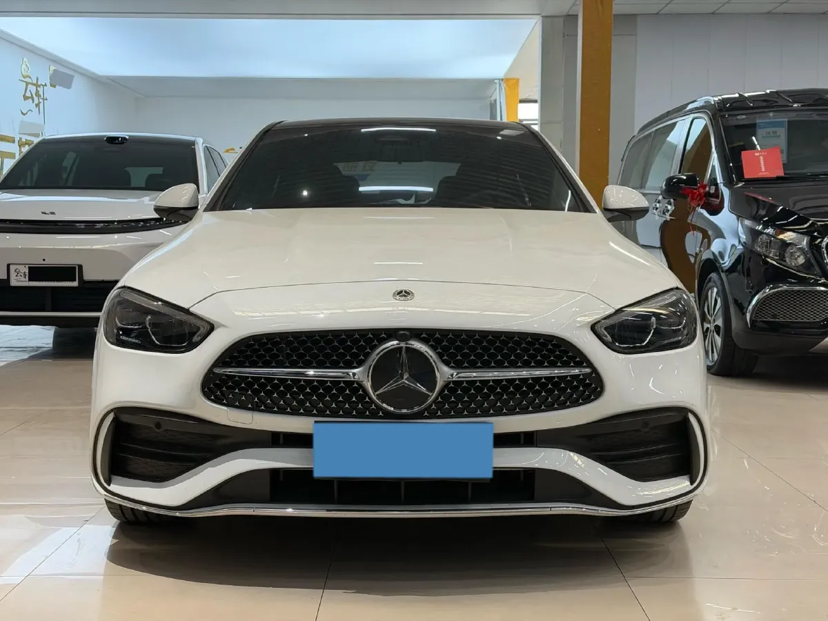 2024 Mercedes-Benz C Class 1.5T 204HP L4 9AT,autocango,china used car exporter,china ev exporter,chinese used car exporter,chinese used ev exporter
