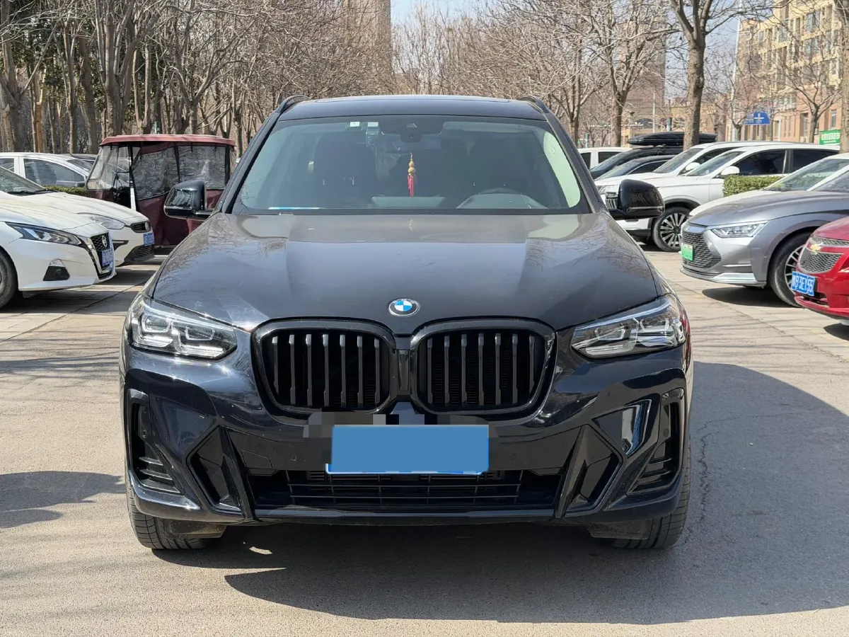 2022 BMW X3 2.0T 252HP L4 8AT,autocango,china used car exporter,china ev exporter,chinese used car exporter,chinese used ev exporter