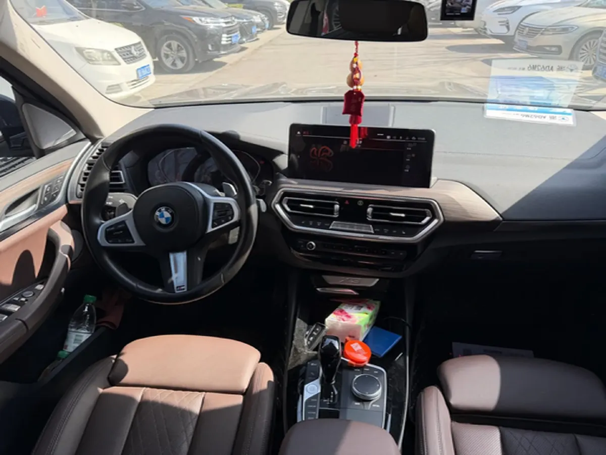 2022 BMW X3 2.0T 252HP L4 8AT,autocango,china used car exporter,china ev exporter,chinese used car exporter,chinese used ev exporter