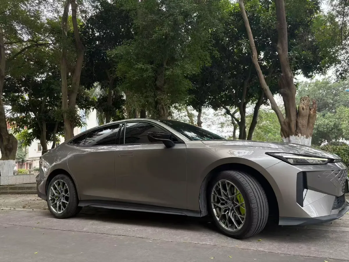 2024 ChangAn QiYuan A05 1.5L 110HP L4 E-CVT PHEV 18.99KWH,autocango,china used car exporter,china ev exporter,chinese used car exporter,chinese used ev exporter