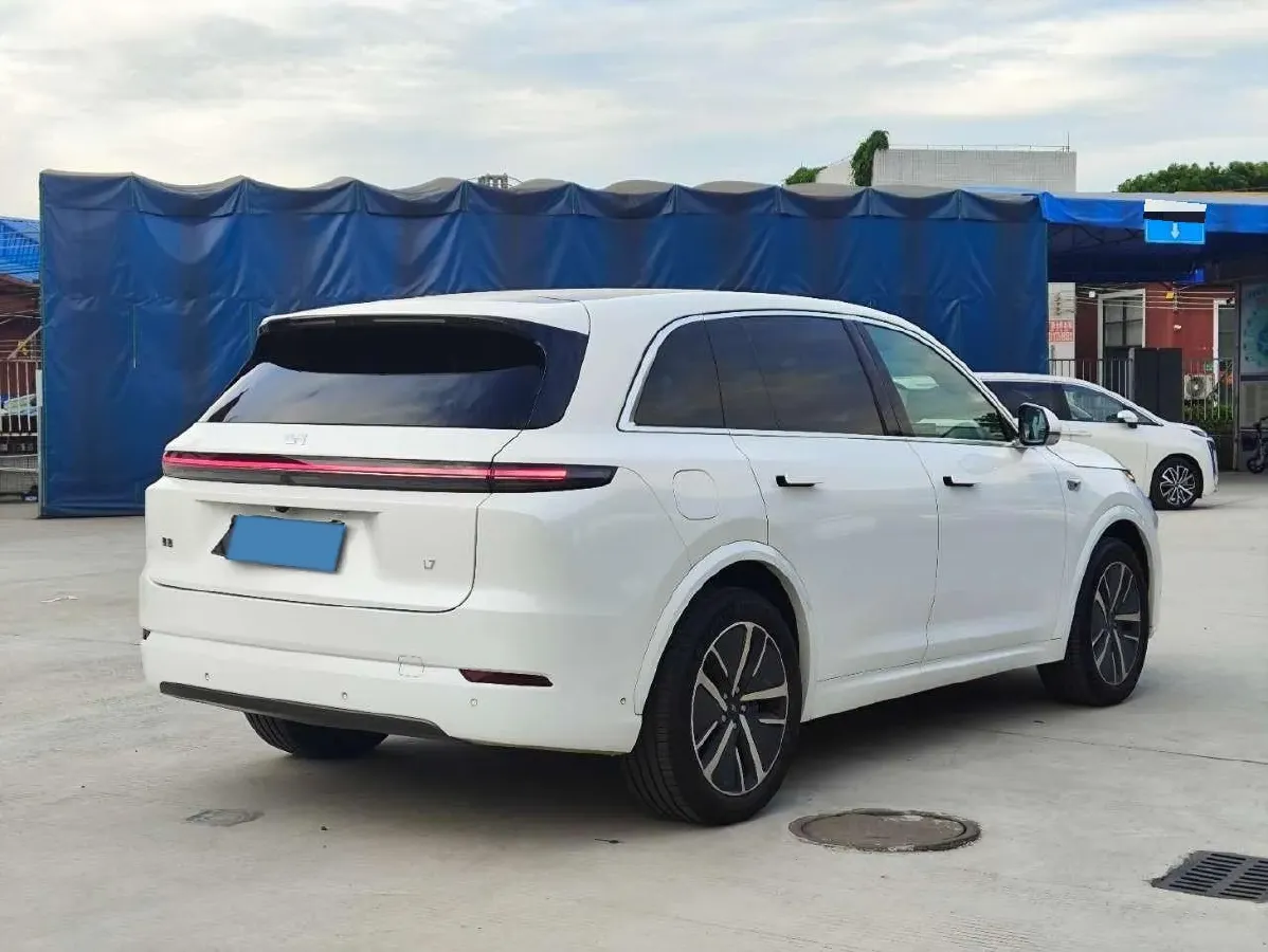 2025 Li L7 Range Extended 154HP REEV,autocango,china used car exporter,china ev exporter,chinese used car exporter,chinese used ev exporter