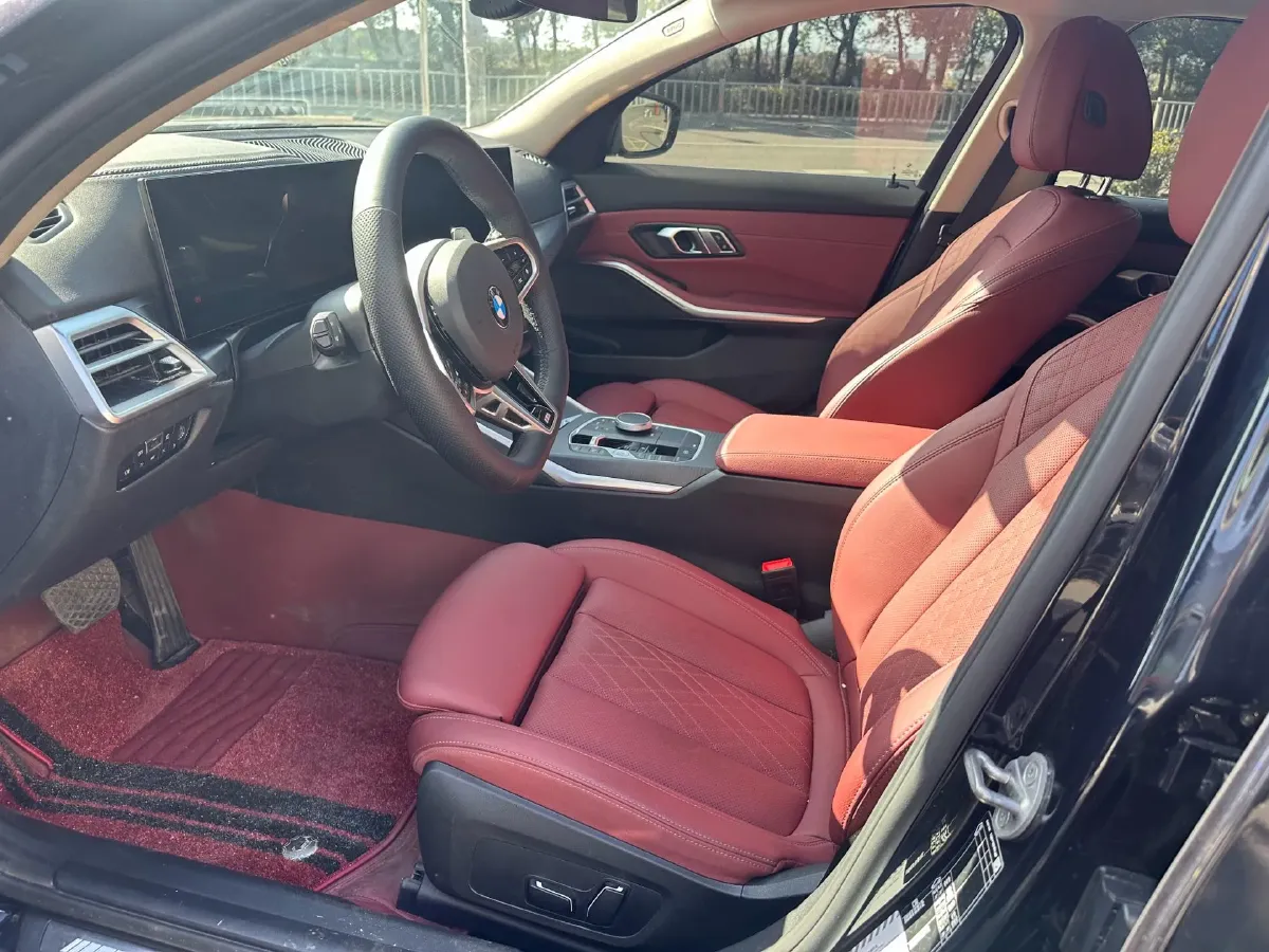 2025 BMW 3 Series 2.0T 184HP L4 8AT,autocango,china used car exporter,china ev exporter,chinese used car exporter,chinese used ev exporter