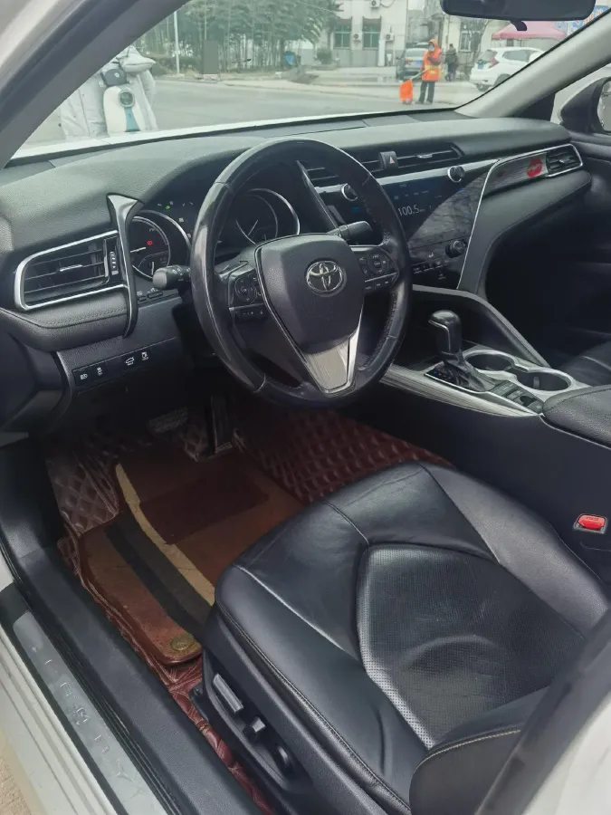 2019 Toyota Camry 2.5L 178HP L4 E-CVT Hybrid,autocango,china used car exporter,china ev exporter,chinese used car exporter,chinese used ev exporter