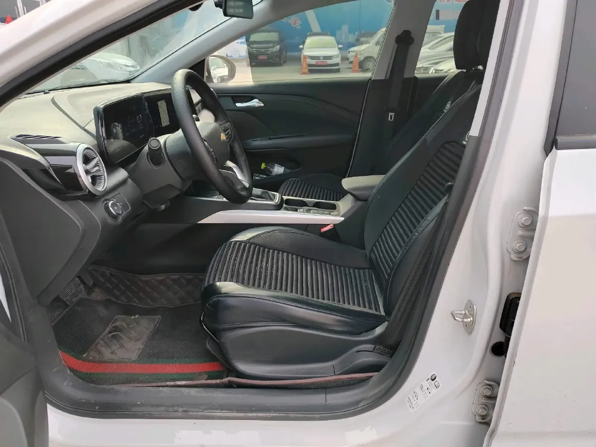 2023 Chevrolet Monza 1.5L 113HP L4 6DCT,autocango,china used car exporter,china ev exporter,chinese used car exporter,chinese used ev exporter