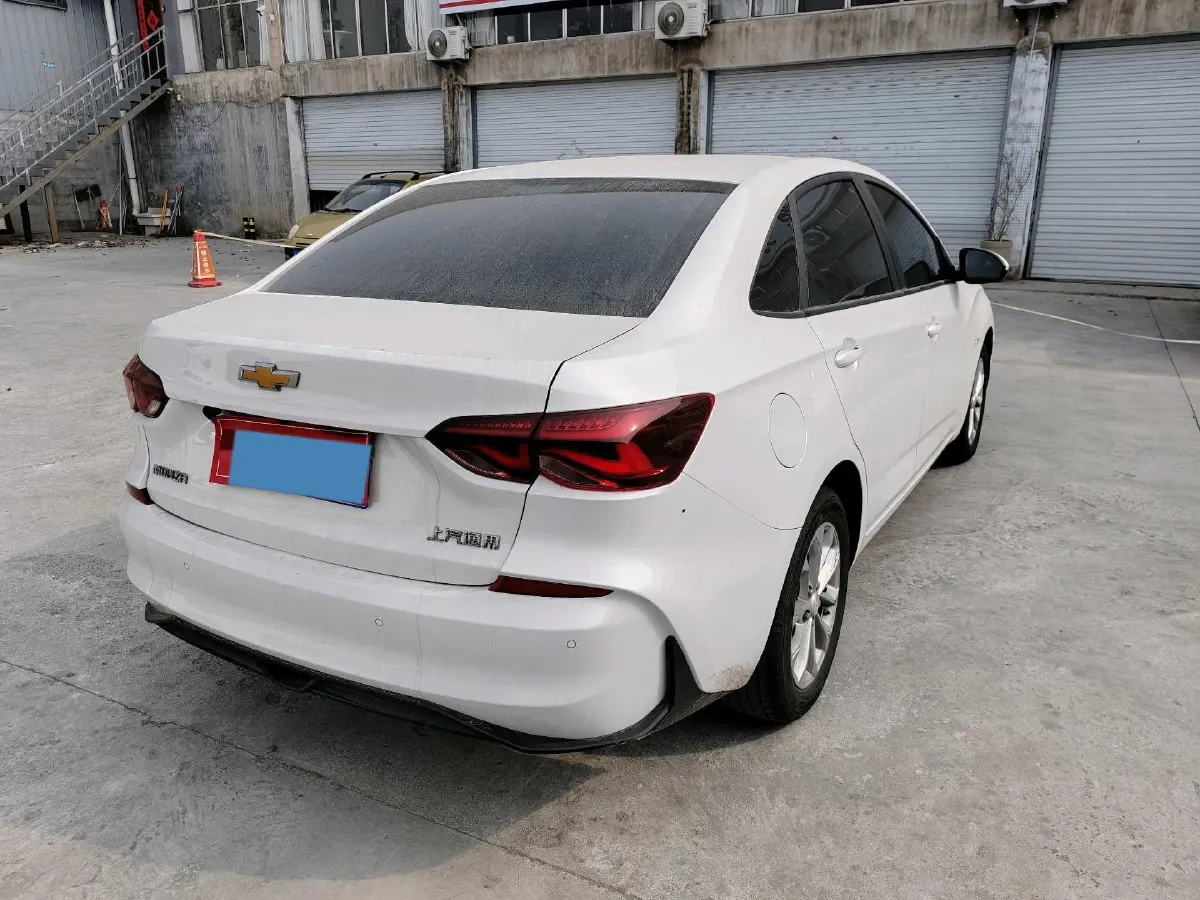 2023 Chevrolet Monza 1.5L 113HP L4 6DCT,autocango,china used car exporter,china ev exporter,chinese used car exporter,chinese used ev exporter