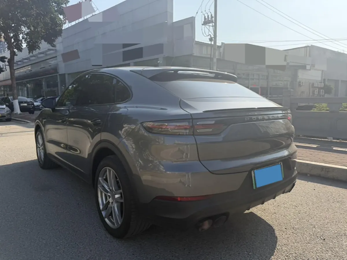 2022 Porsche Cayenne 2.0T 252HP L4 8AT PHEV 17.9KWH,autocango,china used car exporter,china ev exporter,chinese used car exporter,chinese used ev exporter