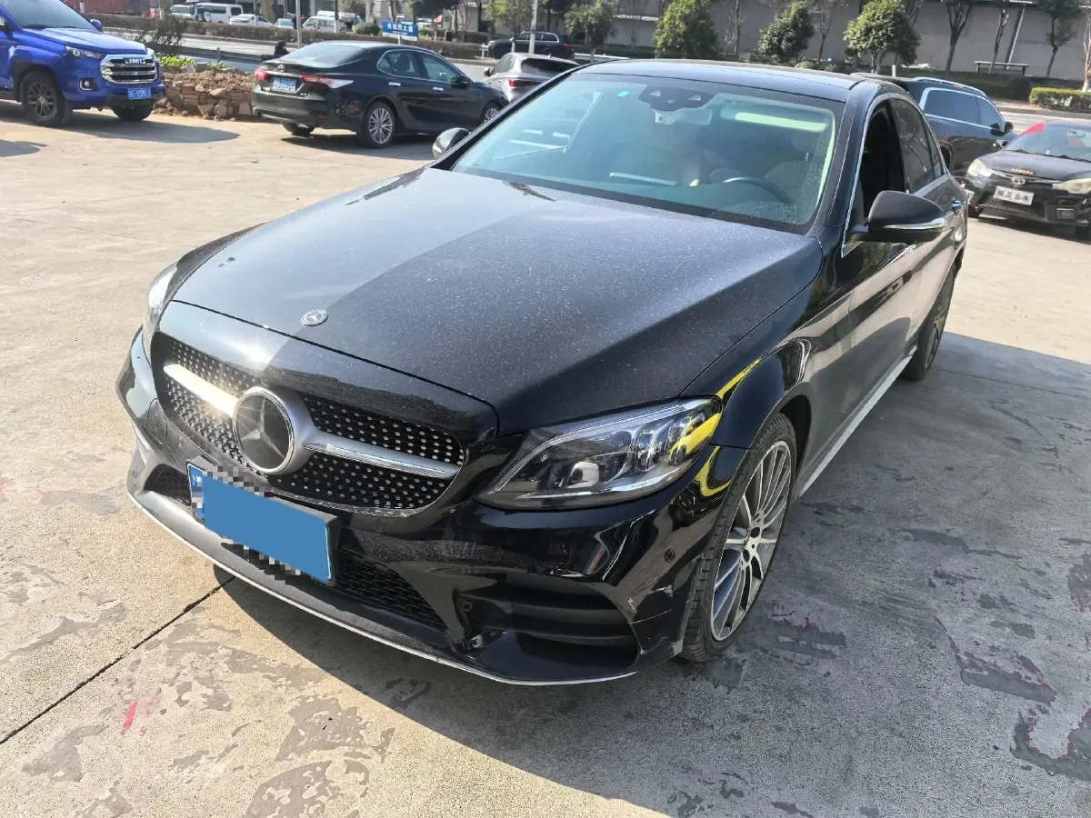 2019 Mercedes-Benz GLC Coupe 2.0T 211HP L4 9AT,autocango,china used car exporter,china ev exporter,chinese used car exporter,chinese used ev exporter