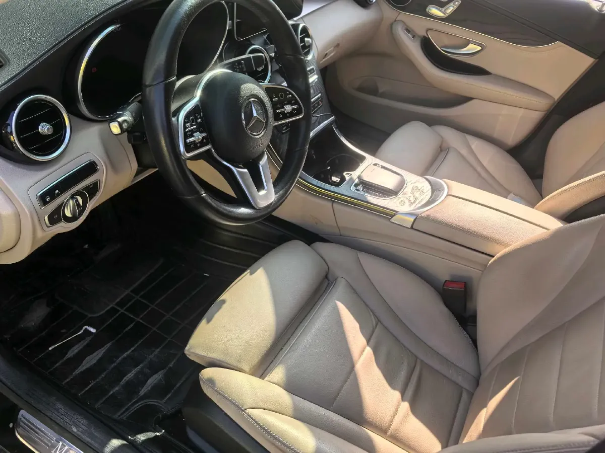 2019 Mercedes-Benz GLC Coupe 2.0T 211HP L4 9AT,autocango,china used car exporter,china ev exporter,chinese used car exporter,chinese used ev exporter