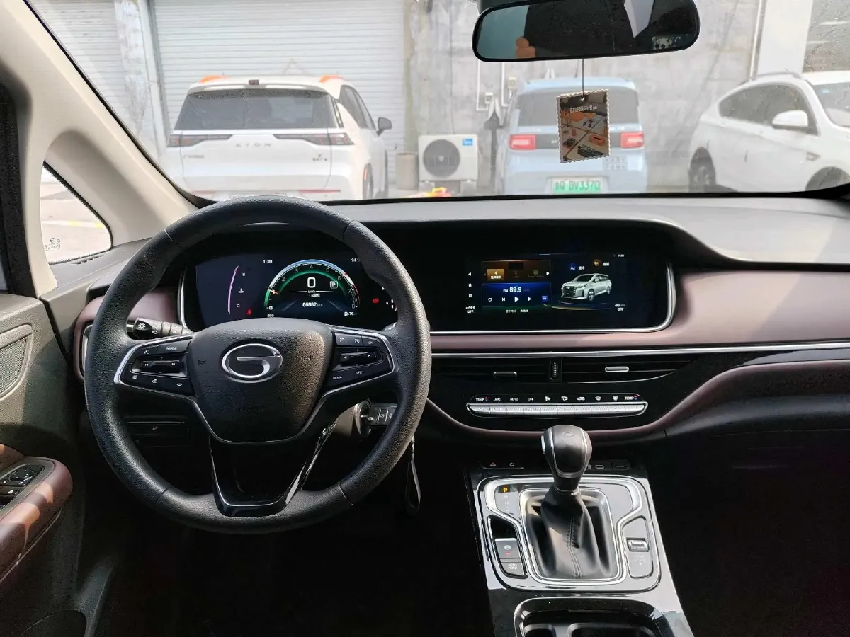 2023 GAC Trumpchi M6 1.5T 177HP L4 7DCT,autocango,china used car exporter,china ev exporter,chinese used car exporter,chinese used ev exporter