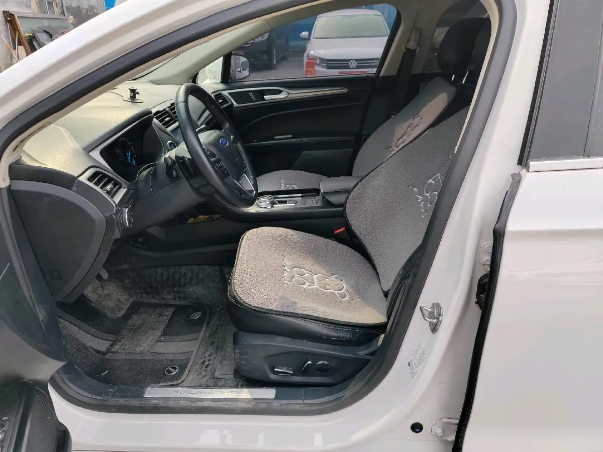 2017 Ford Mondeo 1.5T 181HP L4 6AT,autocango,china used car exporter,china ev exporter,chinese used car exporter,chinese used ev exporter